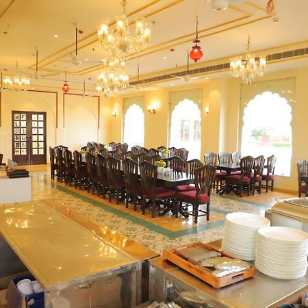 The Grand Barso Hotel Bharatpur Ngoại thất bức ảnh