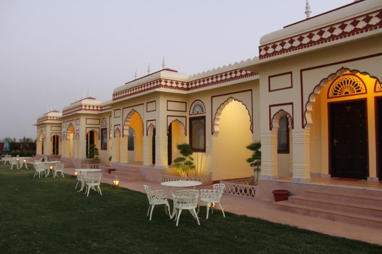 The Grand Barso Hotel Bharatpur Ngoại thất bức ảnh