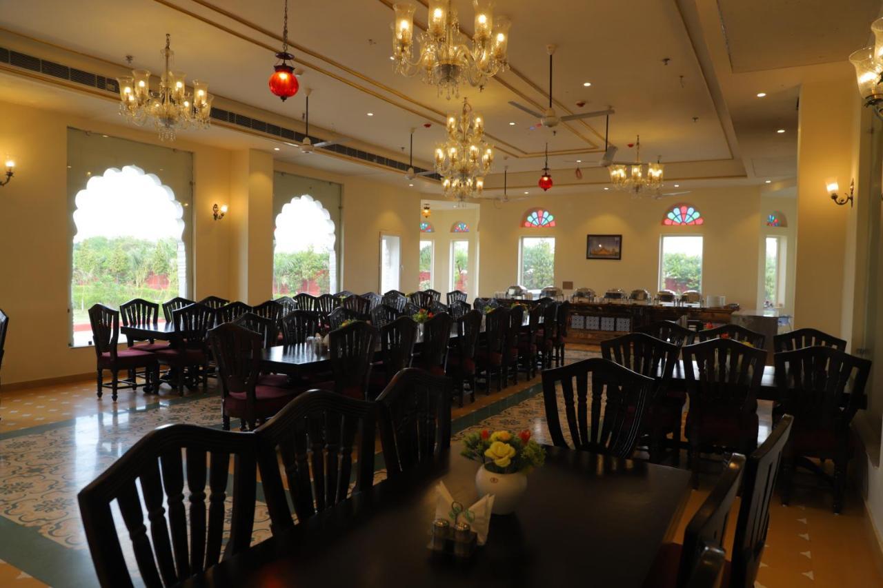 The Grand Barso Hotel Bharatpur Ngoại thất bức ảnh